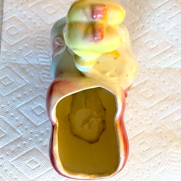 Alice in Wonderland Planter by Walt Disney Prod made in the 50’s inGoodCondition - Picture 4 of 8